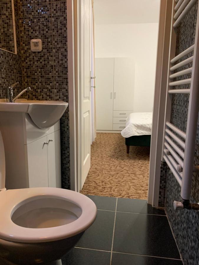 Luxury Accommodation Republicii Braşov Buitenkant foto