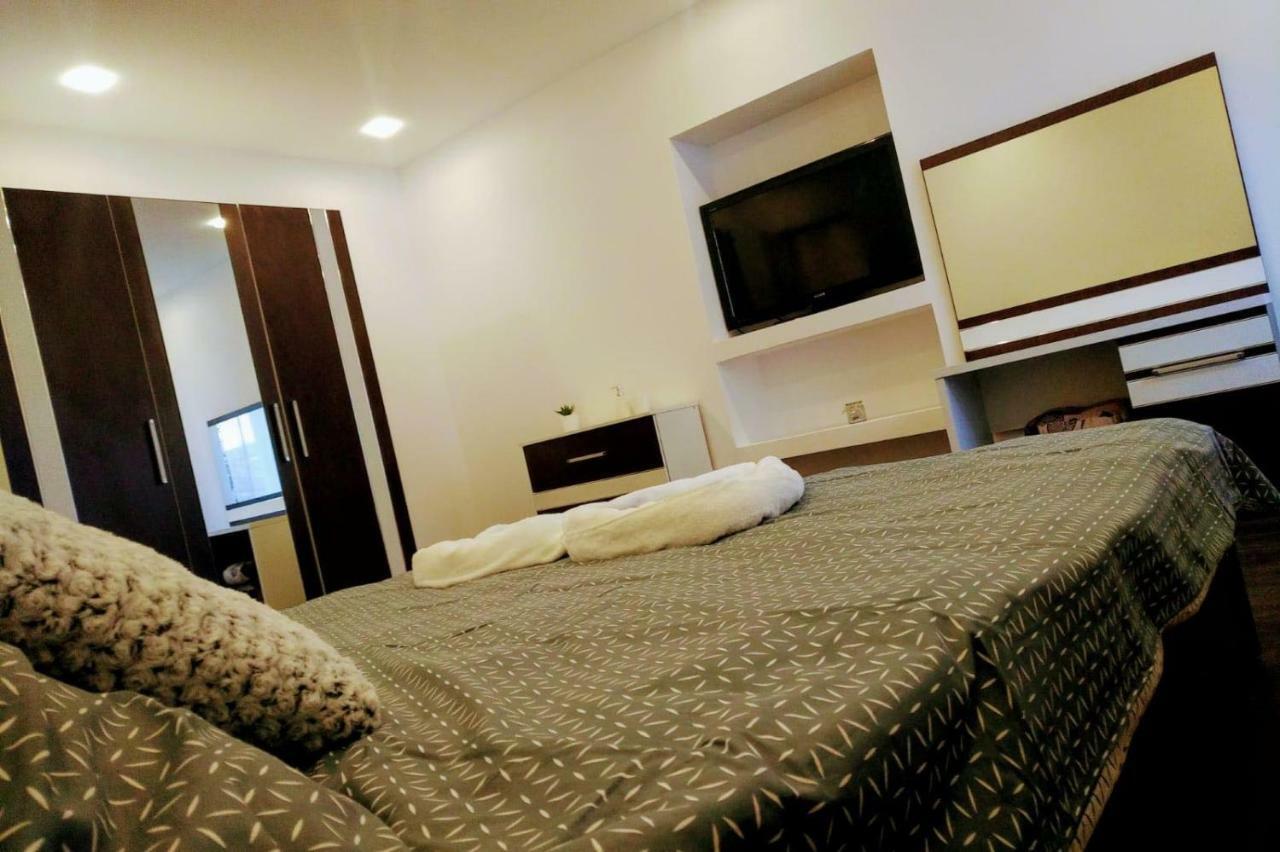 Luxury Accommodation Republicii Braşov Buitenkant foto