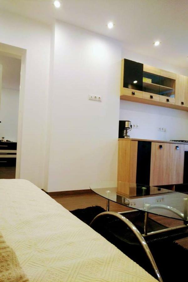 Luxury Accommodation Republicii Braşov Buitenkant foto